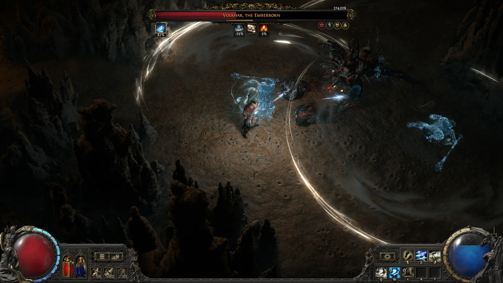 Path of Exile 2'de Volkhar, the Emberborn isimli patronla dövüş; karakterin etrafında buz büyüleri