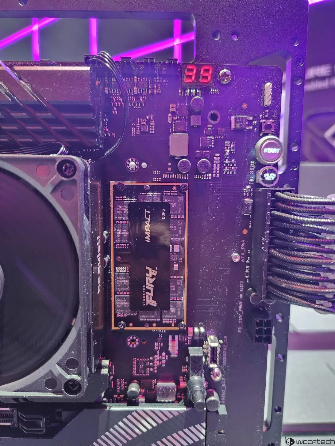Modern and aesthetic representation of the Gigabyte Z890 AORUS Tachyon ICE CAMM2 motherboard highlighting its technological features and performance enhancements.
