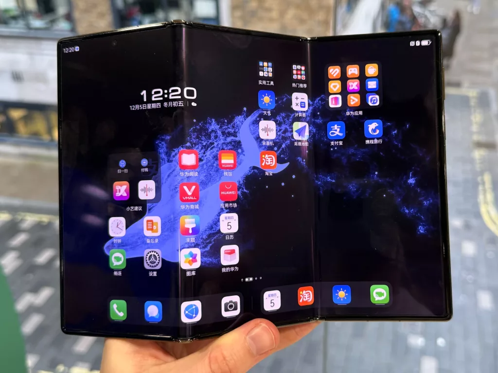 Huawei Mate XT