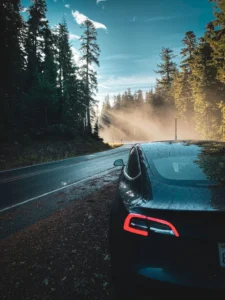 Tesla, Kaliforniya’da Sınıf Davasıyla Karşı Karşıya: Model Y L’nin Lansmanı ve FSD’nin Japonya’daki Gelişmeleri Gölgelendi