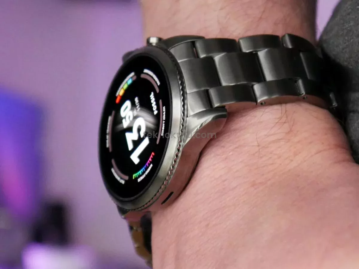 Wear OS 6 ile Pixel Watch’a Adaptif Şarj Geliyor!
