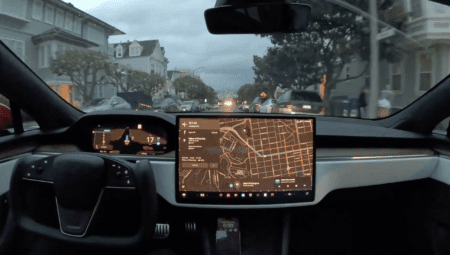 Tesla Otonom Sürüş: Yenilikler ve Üretim Zorlukları
