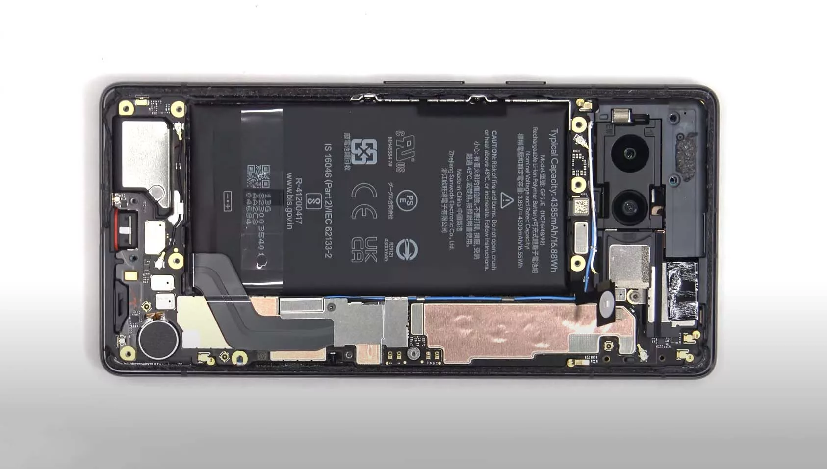 Pixel 7a Batarya Şişmesi: Ücretsiz Değişim Fırsatı Sunuyor