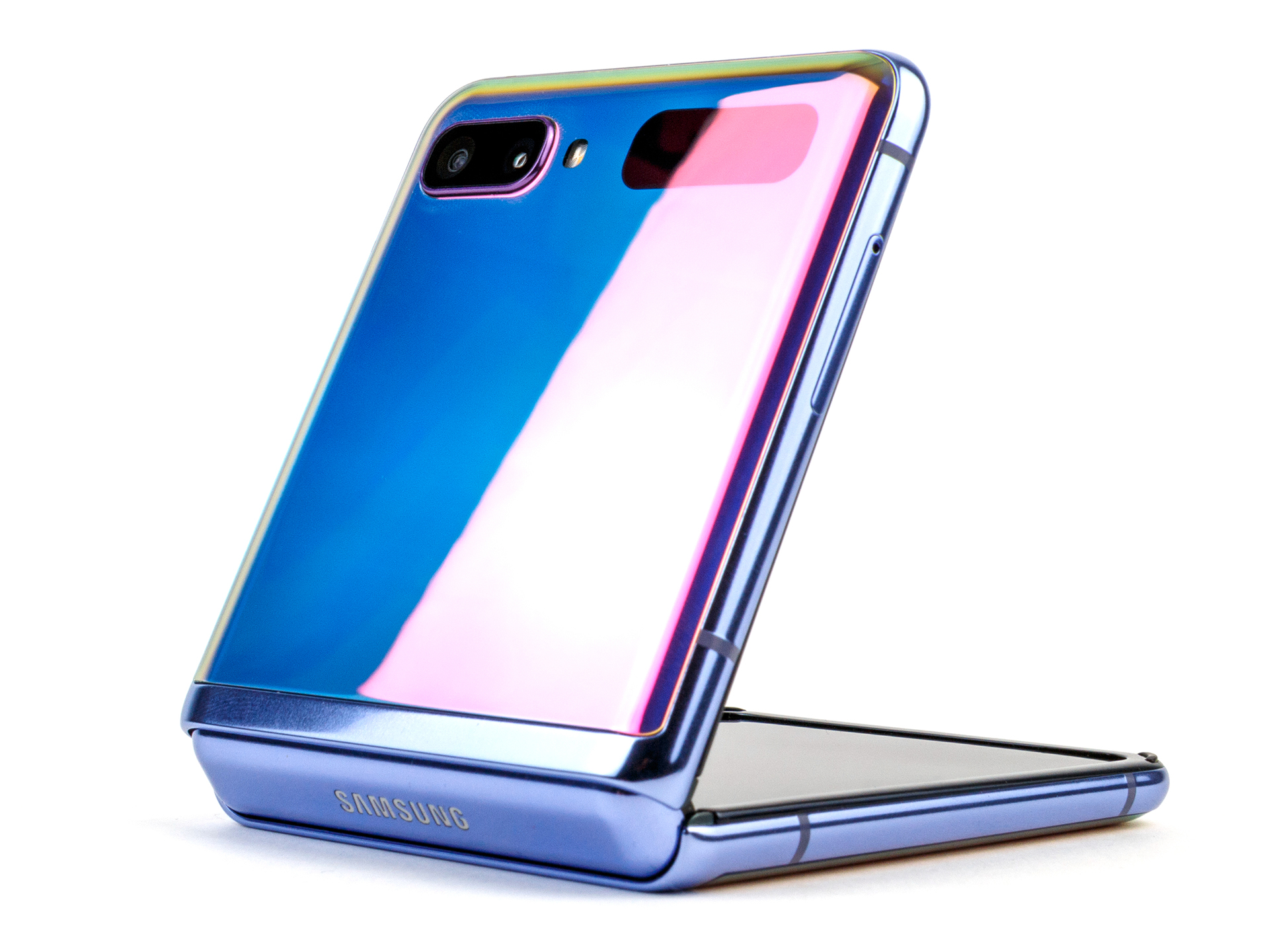 Samsung Galaxy Z Flip 7: Rakip Tehditleri ve Yenilikler