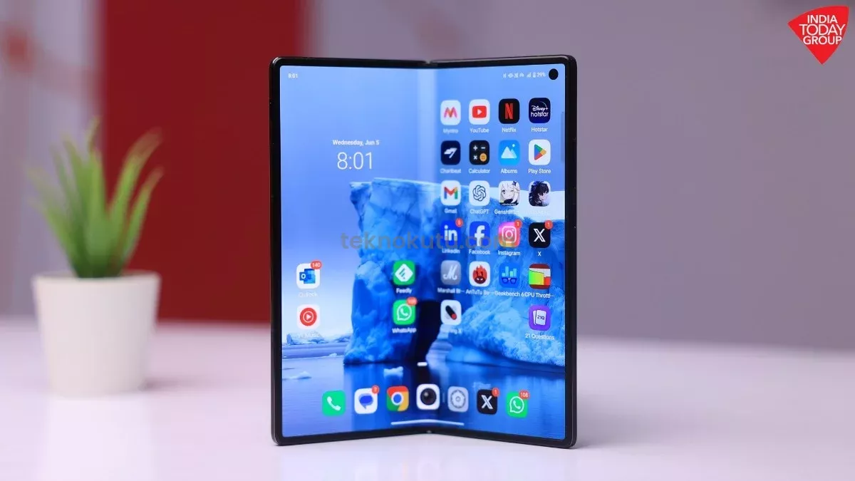 vivo X Fold5: Yeni Katlanabilir Telefonu Tanıtılıyor