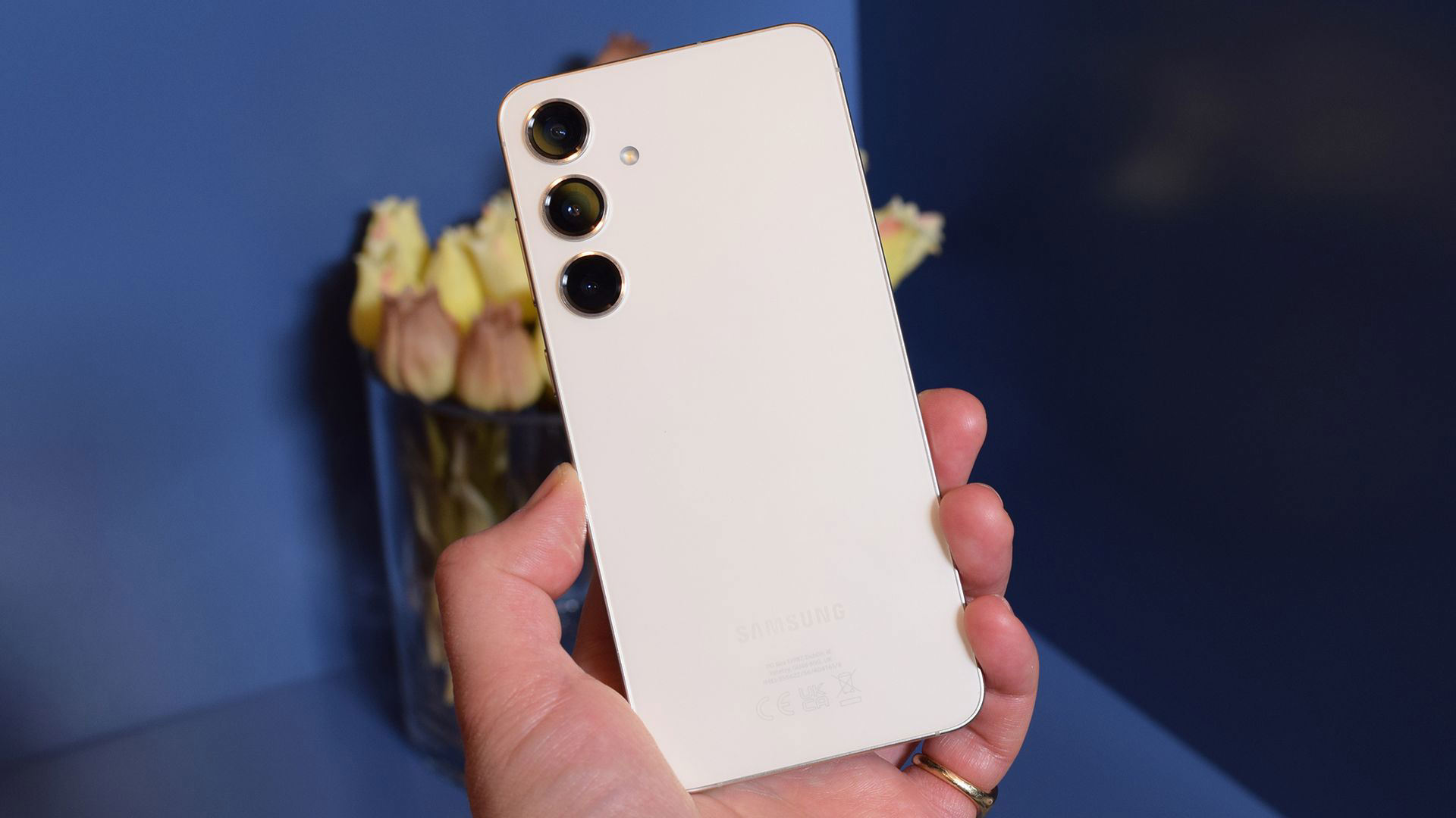Samsung Galaxy S25: Orta Seviye Performans İncelemesi