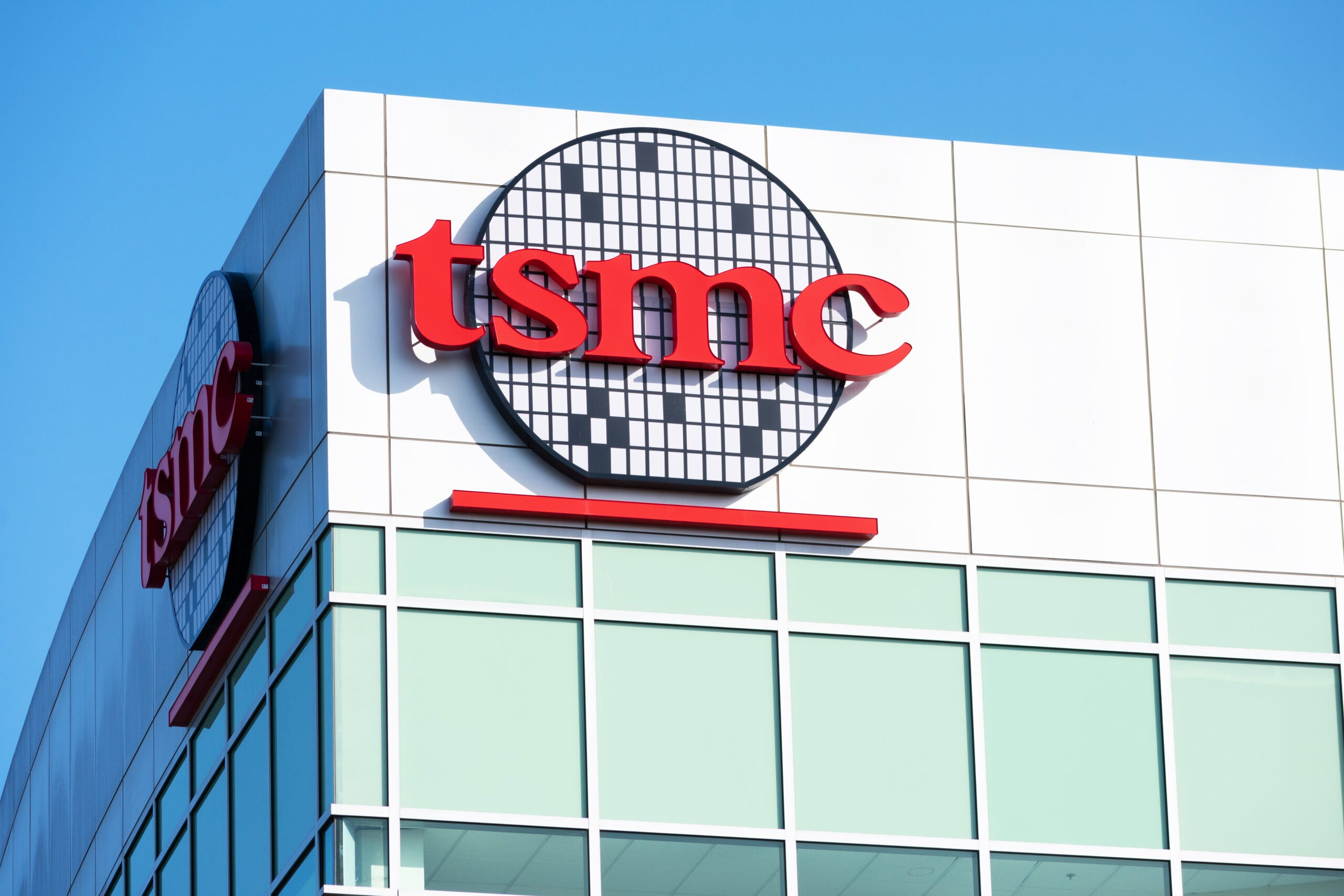 TSMC: Gümrük Vergilerine Rağmen Büyümesini Sürdürüyor