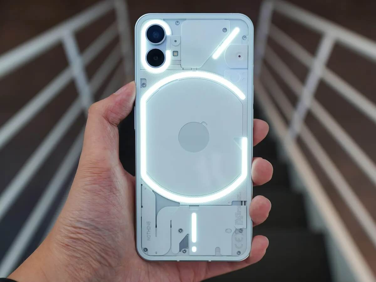 Nothing Phone Güncellemesi: Yeni Özellikler ve İyileştirmeler