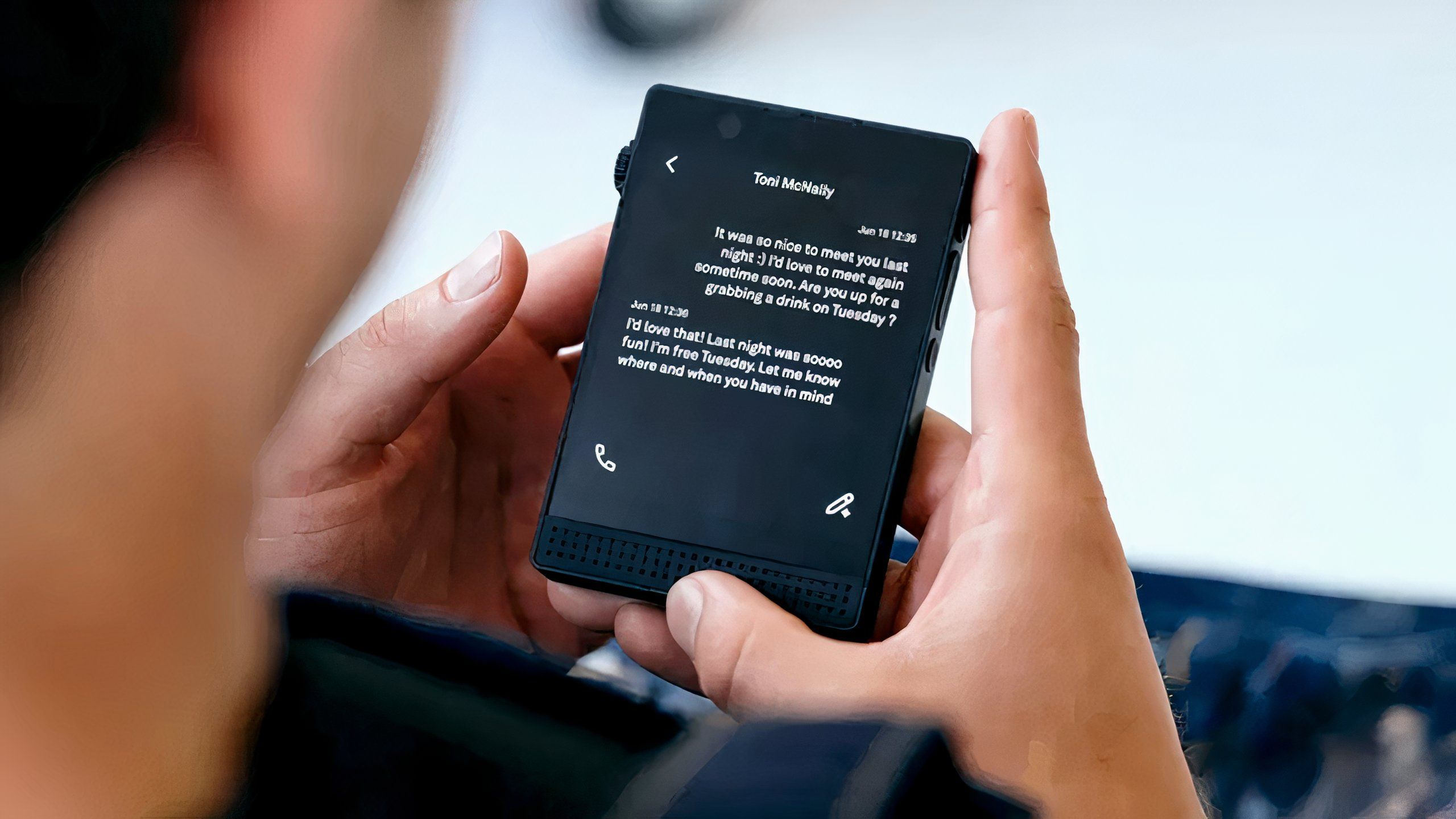 Minimalist Light Phone 3: Yeni Özellikleri ve Fiyatı