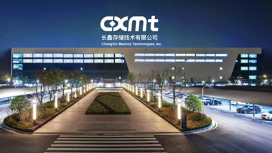 A modern and aesthetic representation of CXMT DDR5 memory showcasing futuristic technology and innovation.