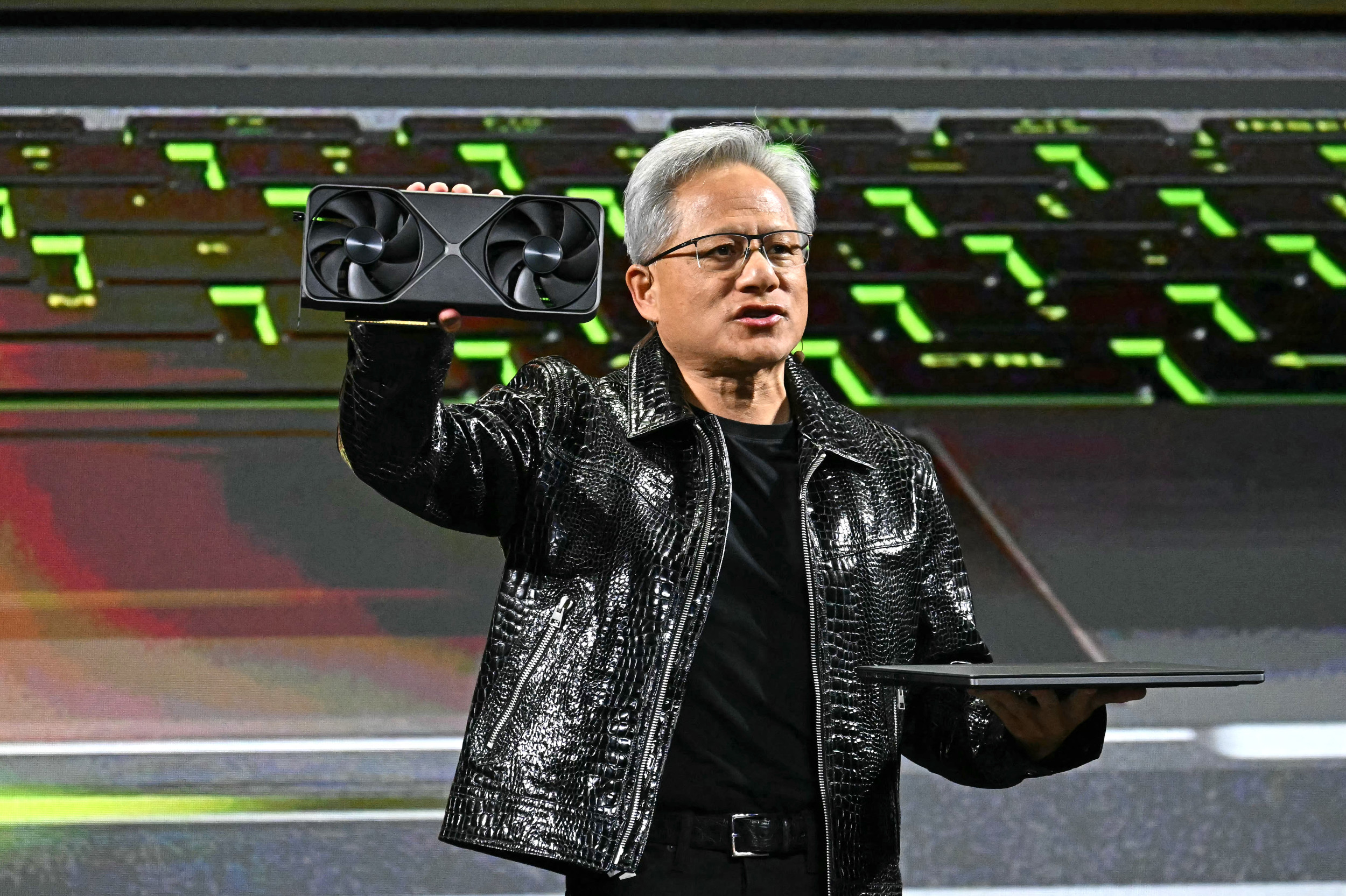 NVIDIA DLSS 4 ile fps Arttırma ve Oyun Deneyimi
