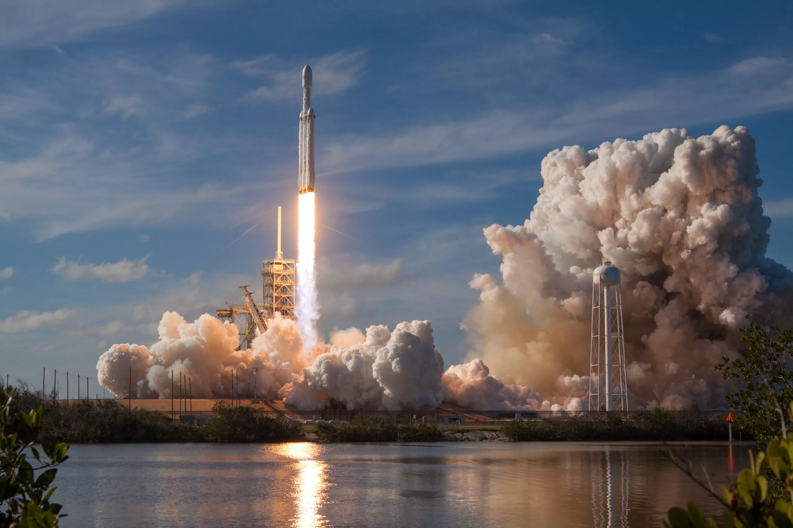 Visual representation of SpaceX Starship Flight 9 highlighting its challenges and explosion during control.